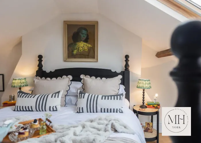 Menagerie House Walk Score 98 York