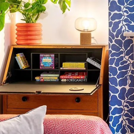 Menagerie House Walk Score 98